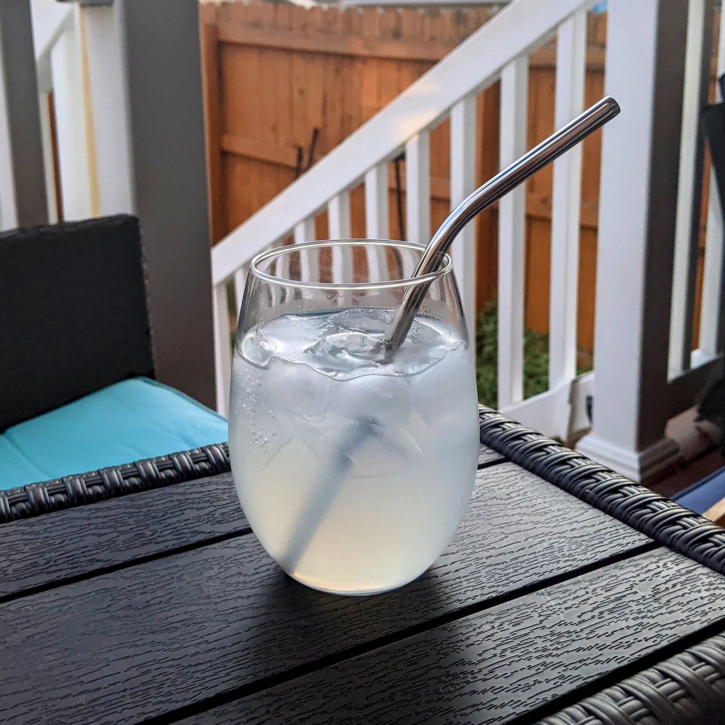 Reusable metal straws for drinks, cocktails, wine, or water. Includes four straws with free cleaning brush and fabric storage case.