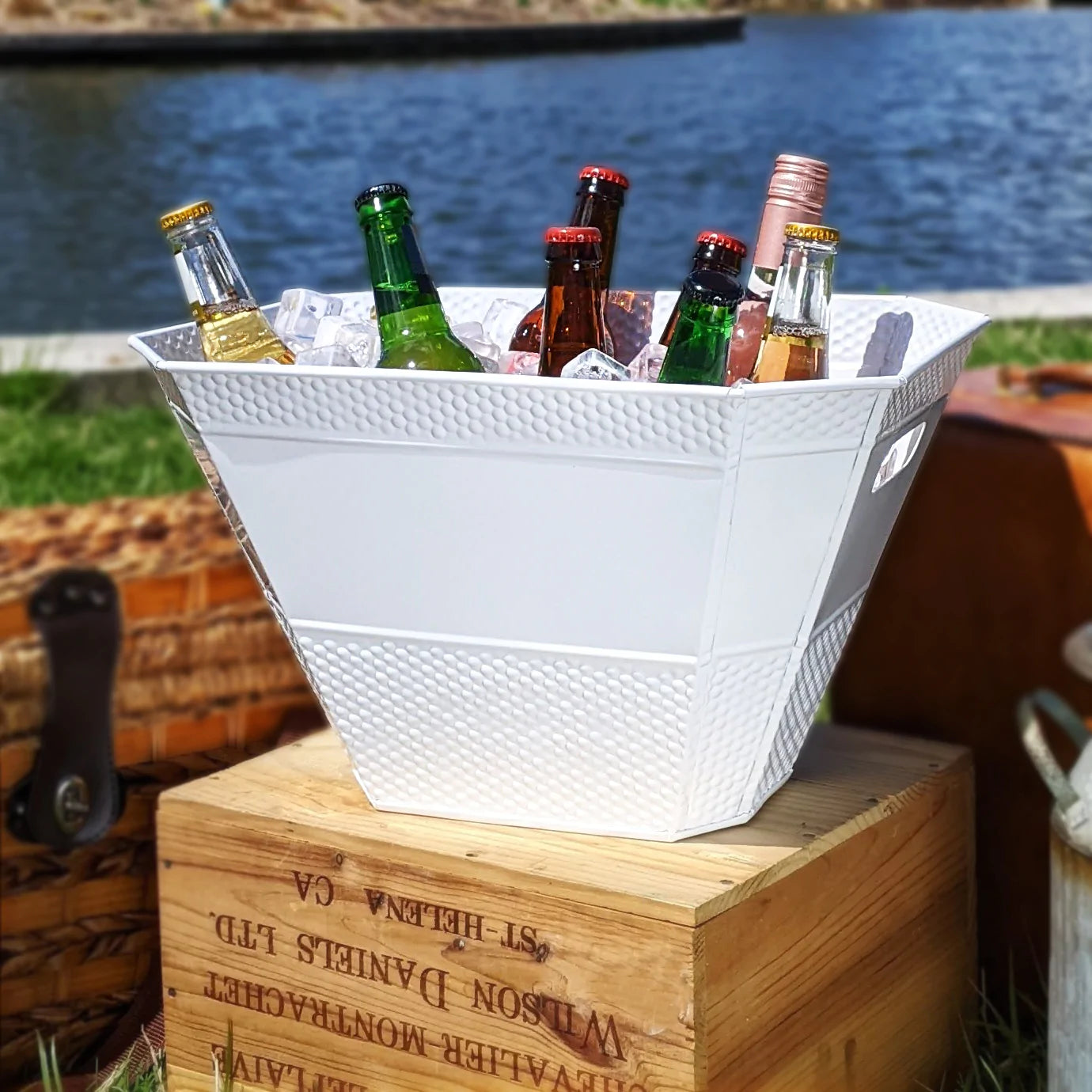White party bucket to chill wine, beer, or drinks for a party.  Use in the kitchen, bar, dining room, or on the patio to celebrate wedding, anniversary, birthday or the holidays.  Very popular for the summer season and the holiday season.