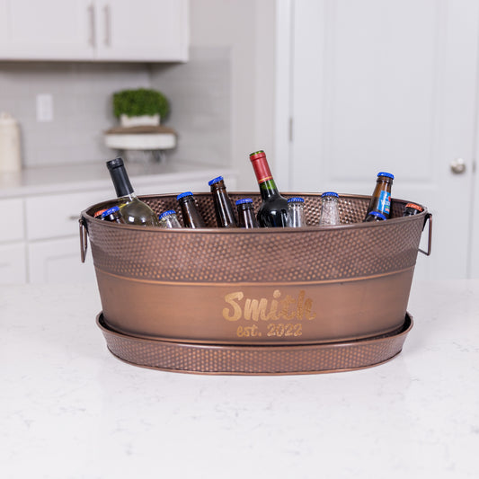 Personalized party tub large copper made of metal with hammering for kitchen and parties comes with serving tray for your bar.